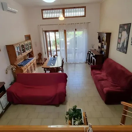 Villa Degli Ulivi-al Mare Di Lido Di Fondi